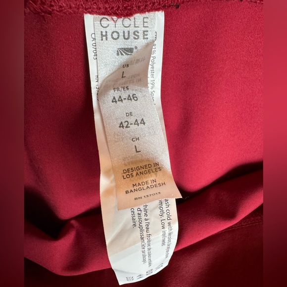NWOT Cycle House by Marika, Shine Leggings, Sz. L - Picture 9 of 10